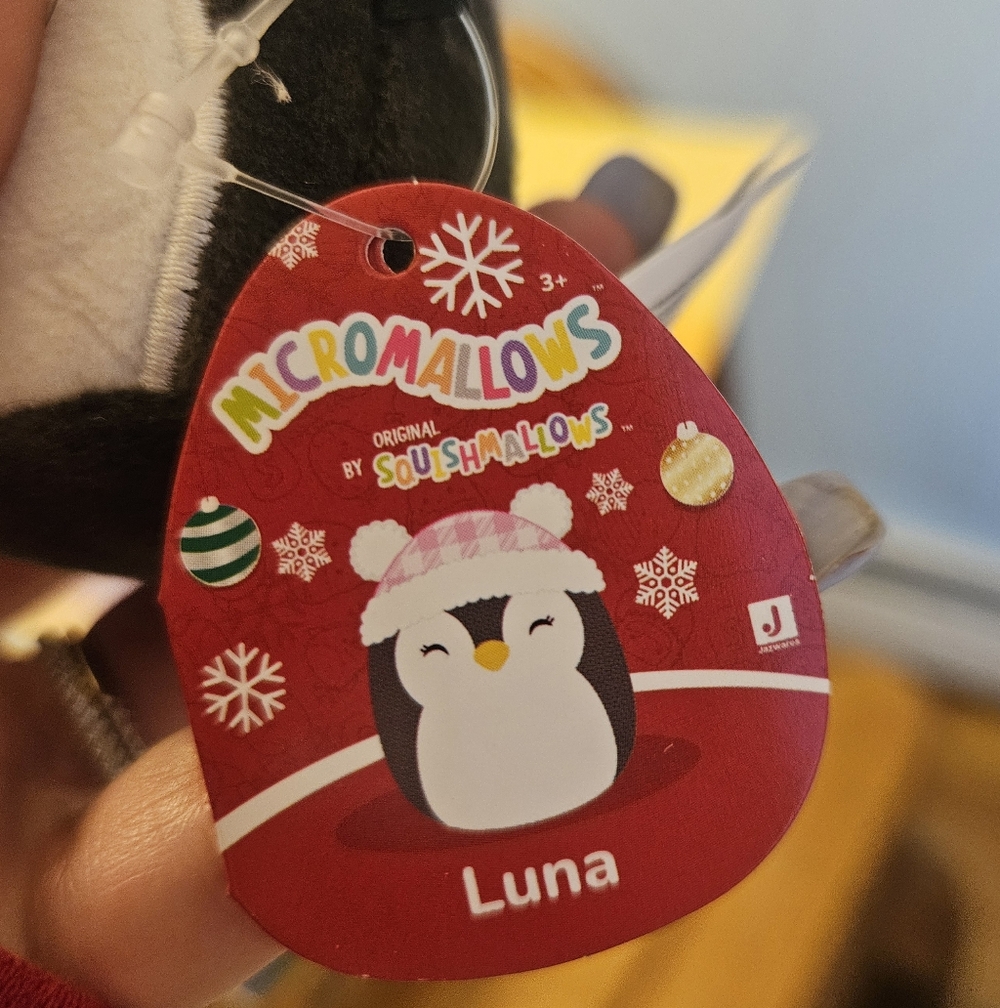 NWT Squishmallows Luna The Penguin with Pink Hat Winter Micromallow - Picture 2 of 5